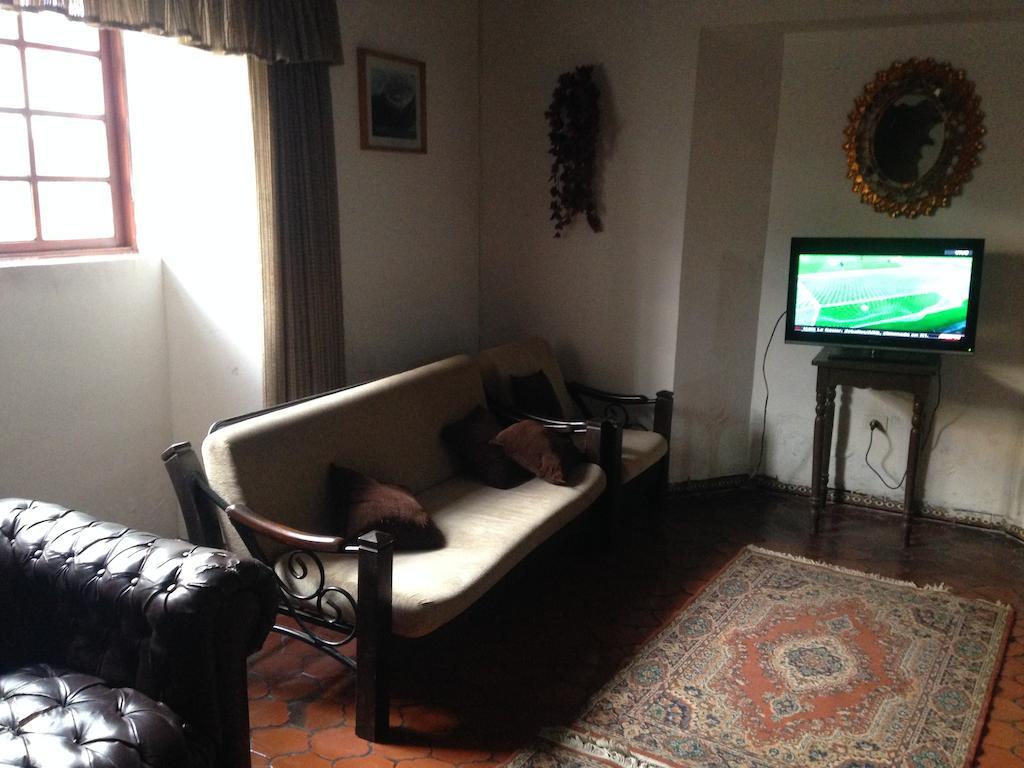 Hospedaje Casa Blanca อัวรัซ ภายนอก รูปภาพ